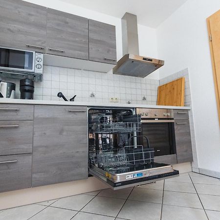 Appartment In Den Weinbergen Bei Mainz - Mit 2X Doppelzimmern, 1X Grosses Wohnzimmer, Bad & Kueche Stadecken-Elsheim Kültér fotó