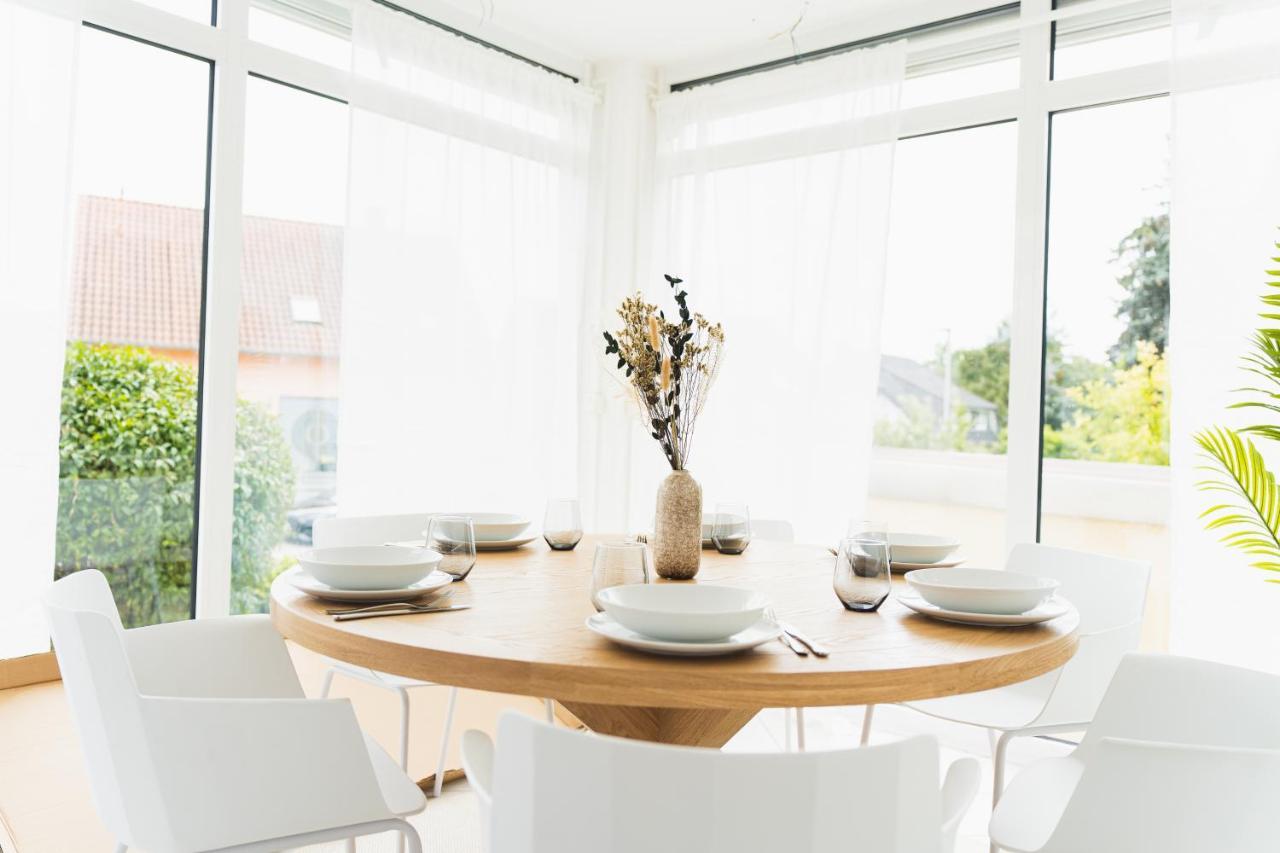 Appartment In Den Weinbergen Bei Mainz - Mit 2X Doppelzimmern, 1X Grosses Wohnzimmer, Bad & Kueche Stadecken-Elsheim Kültér fotó