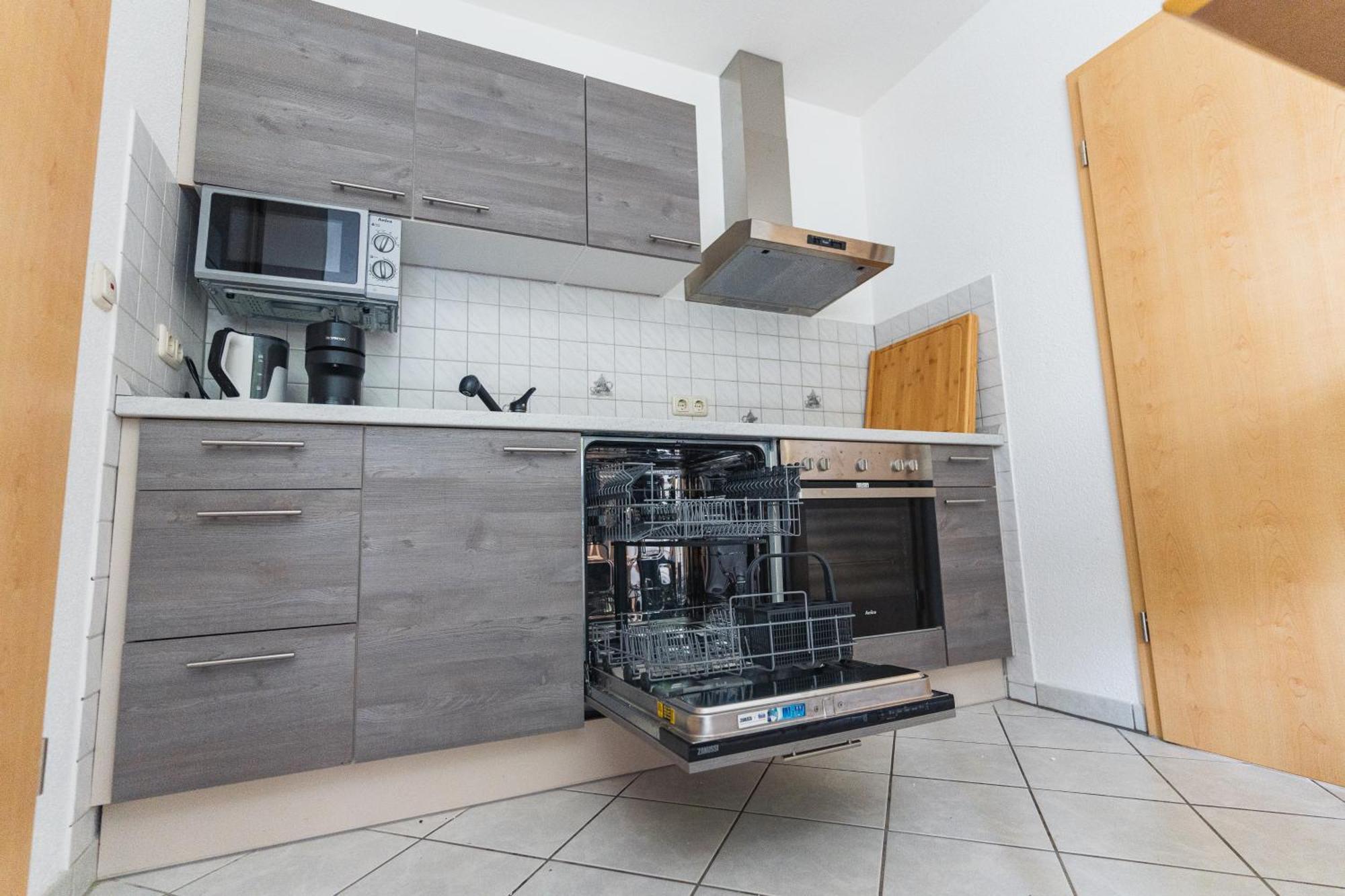 Appartment In Den Weinbergen Bei Mainz - Mit 2X Doppelzimmern, 1X Grosses Wohnzimmer, Bad & Kueche Stadecken-Elsheim Kültér fotó